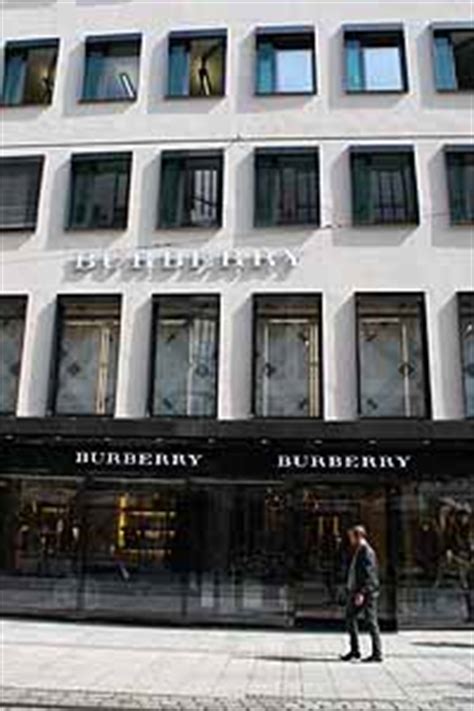 öffnungszeiten burberry münchen|Burberry • München, Perusastrasse 1 .